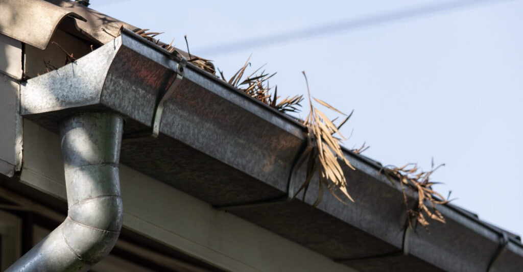 Why Are My Gutters Pulling